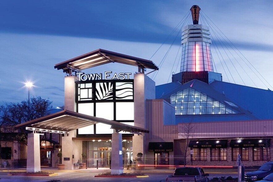 Primary Photo Of 2063 Town East Mall, Mesquite Unknown For Lease