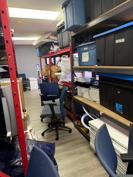 More Photos Of 2560 N Powerline Rd, Pompano Beach Showroom For Lease