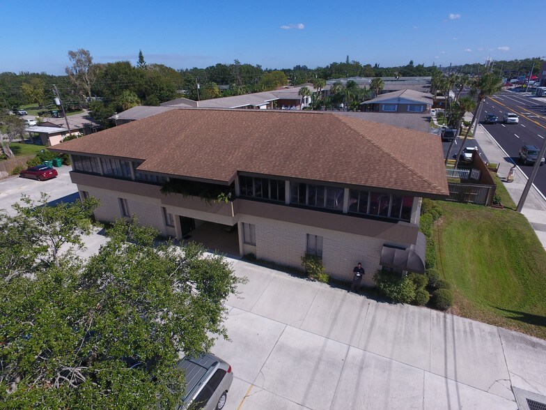 More Photos Of 2975 Bee Ridge Rd, Sarasota Medical For Lease