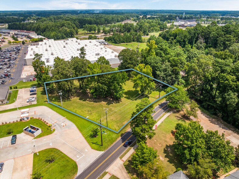 More Photos Of TBD Pinecrest Dr, Pineville Land For Sale