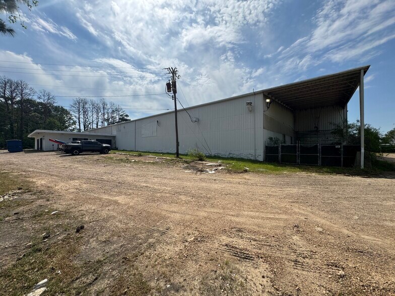 More Photos Of 4643 Medgar Evers Blvd, Jackson Warehouse For Sale