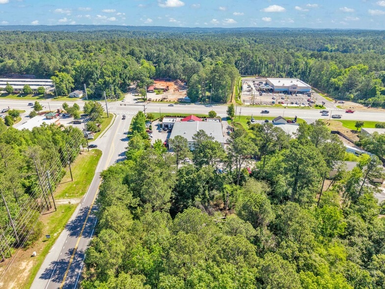More Photos Of 4698 Washington Rd, Evans Auto Repair For Sale