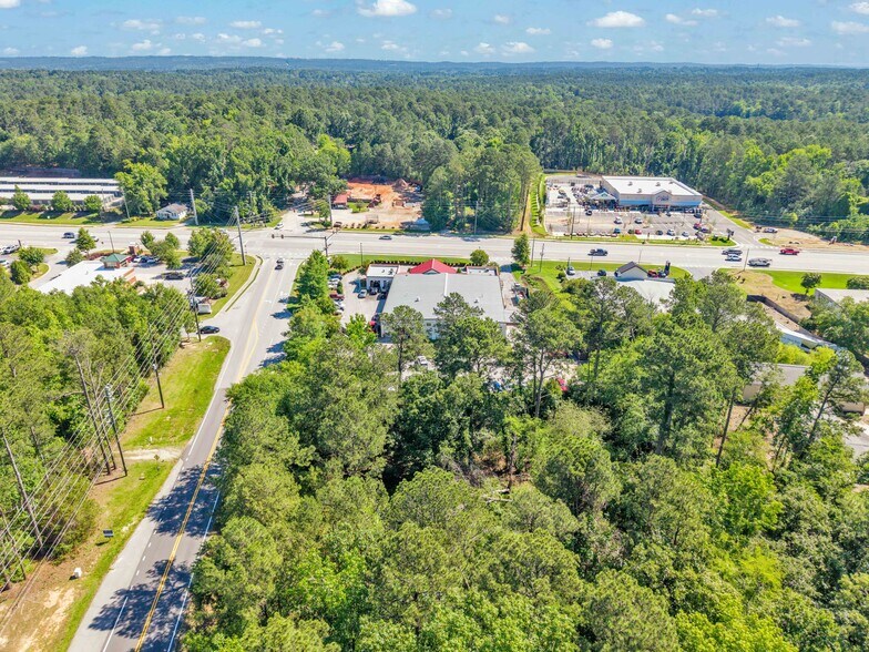More Photos Of 4698 Washington Rd, Evans Auto Repair For Sale
