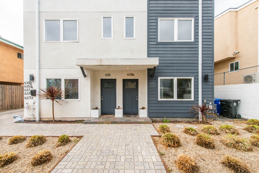 More Photos Of 635 N Harvard Blvd, Los Angeles Apartments For Sale