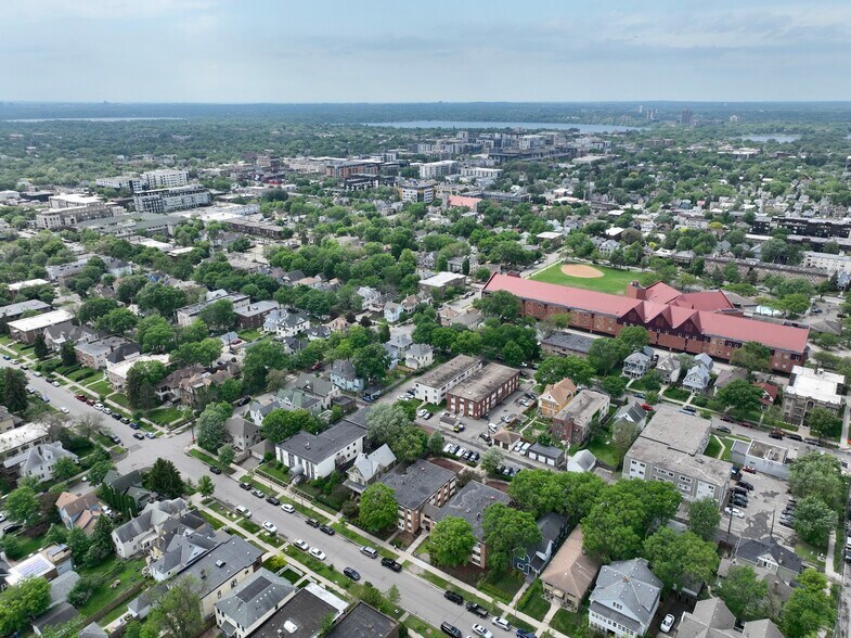 More Photos Of 2637 Pleasant Ave S, Minneapolis Apartments For Sale