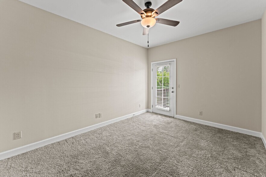 More Photos Of 403 Meador Dr, Tuscaloosa Multifamily For Sale