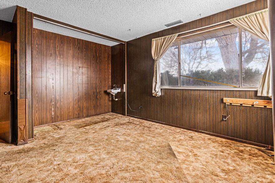 More Photos Of 4107 W Northern Ave, Pueblo Freestanding For Sale