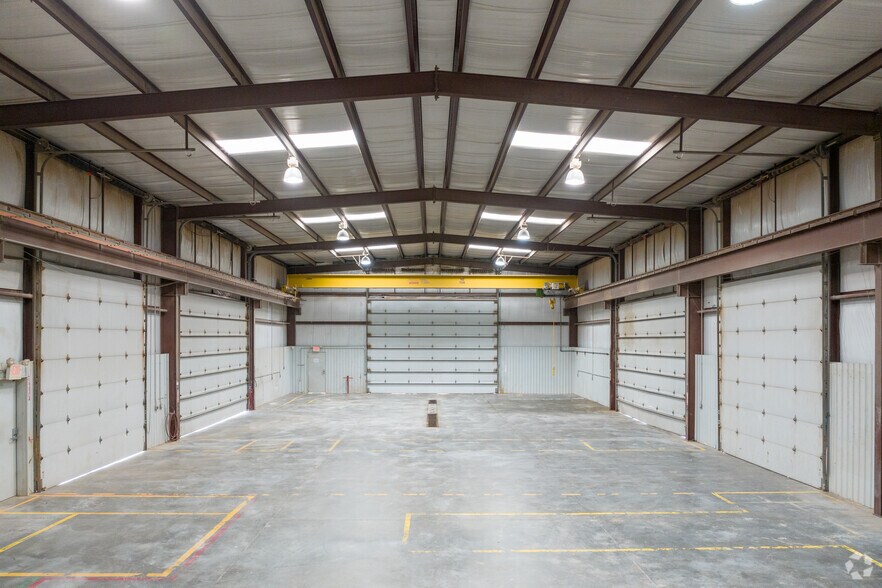 More Photos Of 8801 W County Road 127, Midland Warehouse For Lease