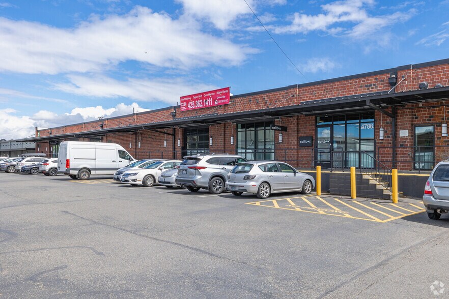 More Photos Of 4786-4790 1st Ave S, Seattle Warehouse For Lease