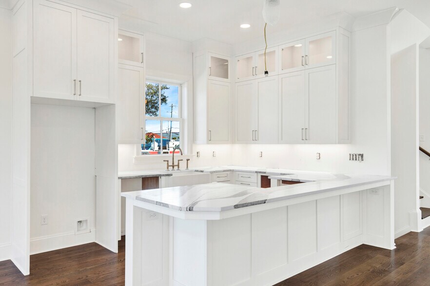 More Photos Of 104 17th st, Tybee Island Apartments For Sale