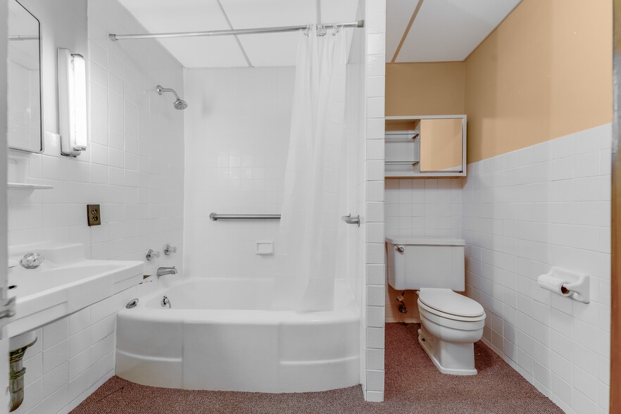 More Photos Of 1266 National Pike, Hopwood Apartments For Sale