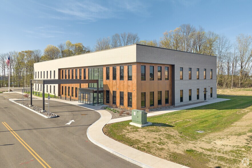 Primary Photo Of 130 Canal Landing Blvd, Greece Medical For Lease