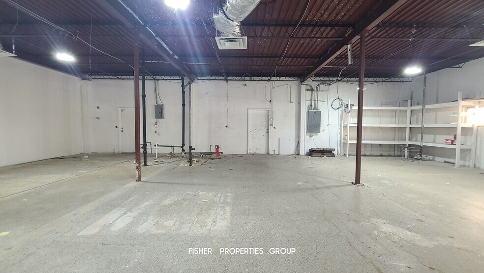 More Photos Of 211 E Davis Blvd, Tampa Storefront For Lease