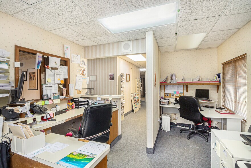 More Photos Of 1121-1127 Villa Linde Ct, Flint Medical For Sale