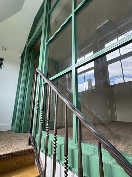 More Photos Of 2347 Christian St, Baton Rouge Office Residential For Lease