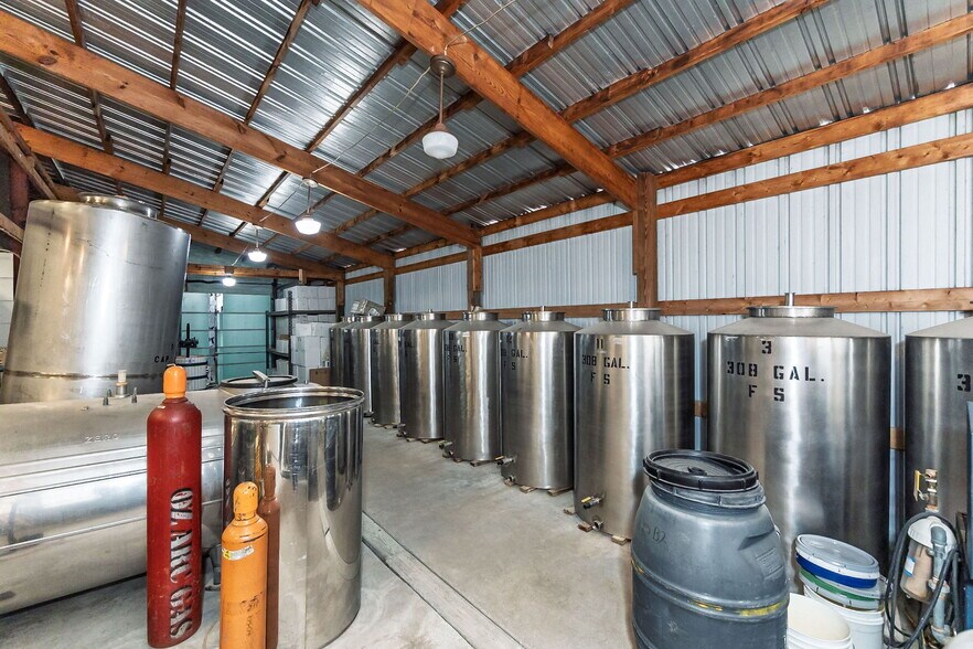 More Photos Of 3166 Highway B, Berger Winery Vineyard For Sale