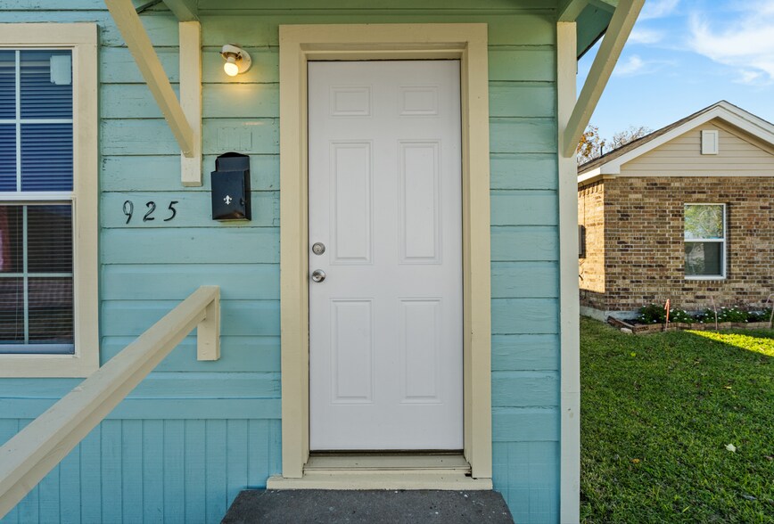 More Photos Of , Texas City Unknown For Sale