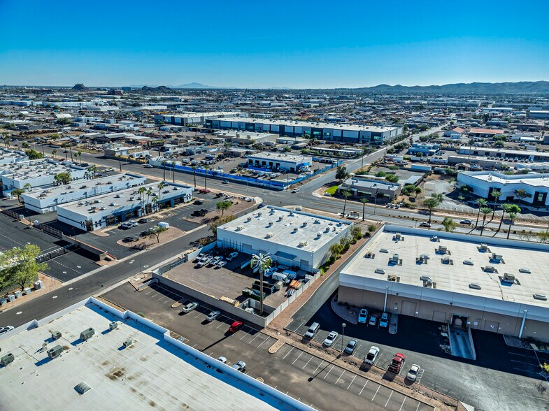 More Photos Of 3732 E University Dr, Phoenix Warehouse For Sale