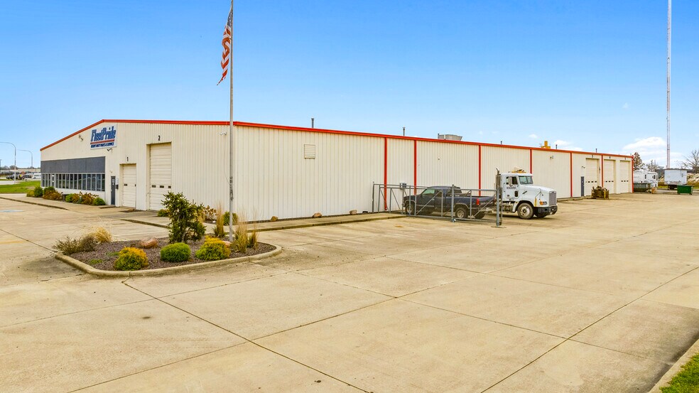 More Photos Of 1607 W Wernsing Ave, Effingham Auto Repair For Lease