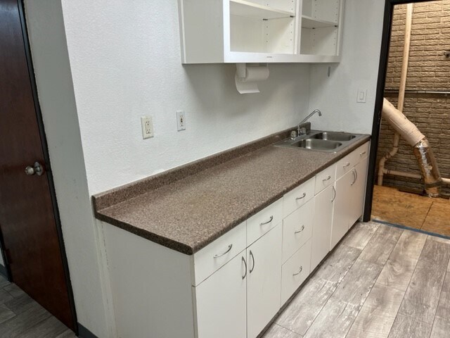 More Photos Of 11227 N Stemmons Fwy, Dallas Office Residential For Sale