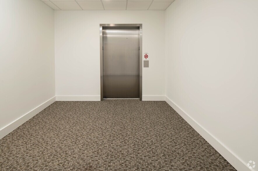 More Photos Of 2201 Washington Ave, Philadelphia Apartments For Lease