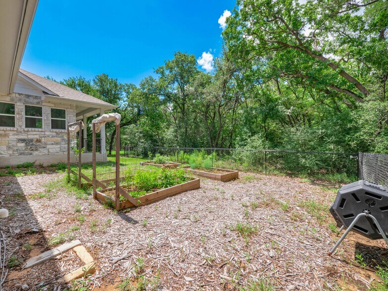 More Photos Of 13511 Carpenter Ln, Manchaca Land For Sale