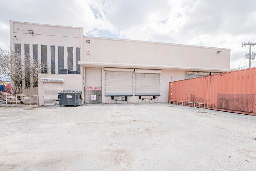 More Photos Of 7131 NW 26th Ave, Miami Warehouse For Sale