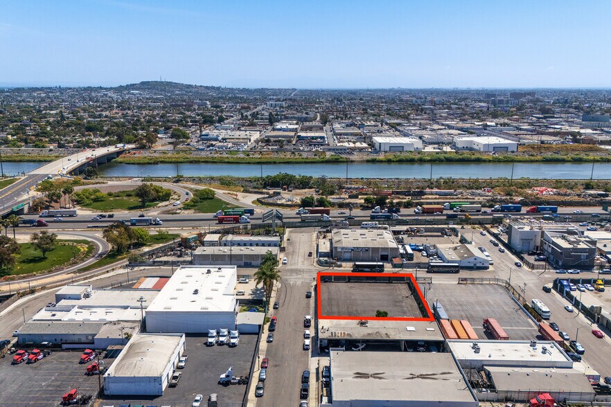 More Photos Of 1320 W 17th St, Long Beach Land For Lease
