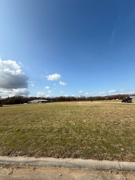 More Photos Of TBD Center Court Drive, Bridgeport Land For Sale