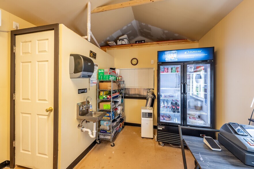More Photos Of 122 N Green St, Hawkins Land For Sale