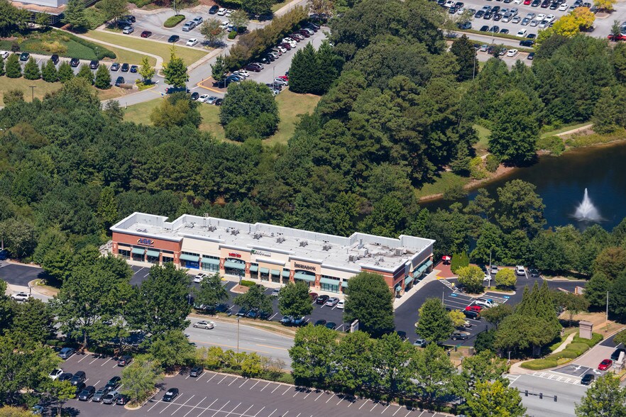 More Photos Of 1010 Mansell Rd, Roswell Freestanding For Lease