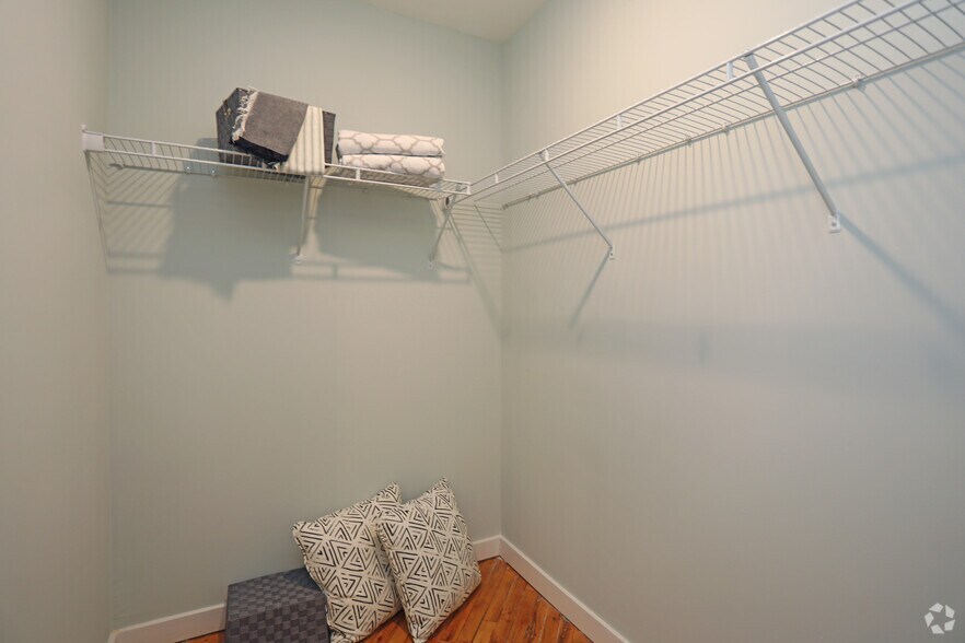 More Photos Of 116 E Main St, Haw River Apartments For Lease