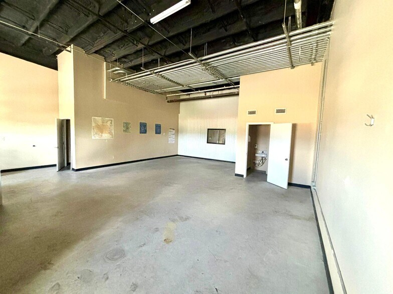 More Photos Of 9342 SE Loop 410, San Antonio Refrigeration Cold Storage For Sale