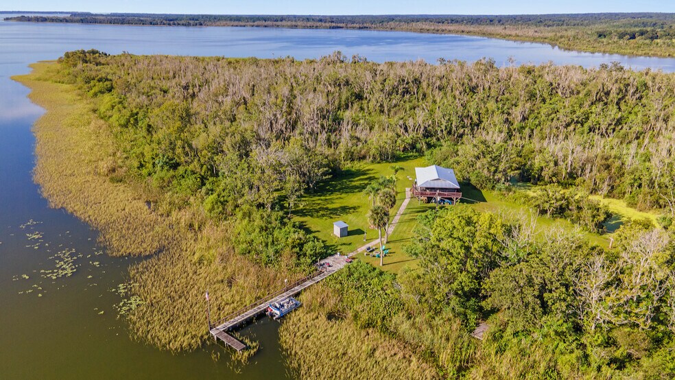 More Photos Of 6001 Bird Island Dr, Lady Lake Lodge Meeting Hall For Sale