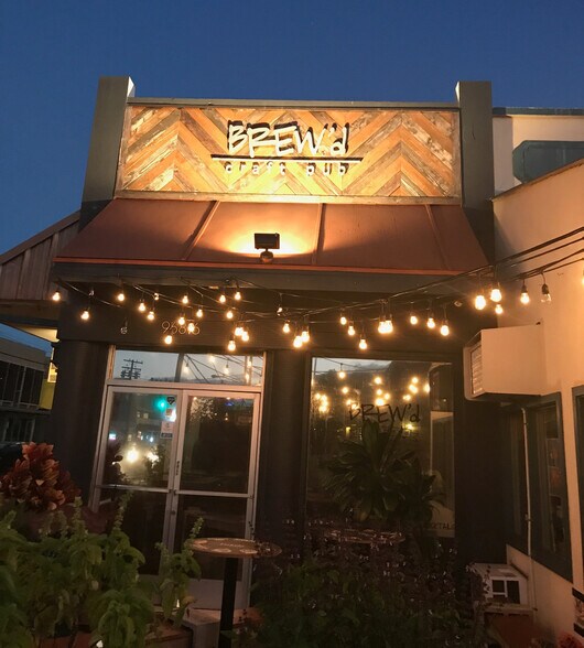 More Photos Of 3441-3449 Waialae Ave, Honolulu Freestanding For Lease