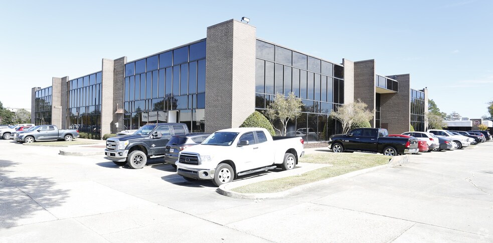 More Photos Of 4354 S Sherwood Forest Blvd, Baton Rouge Office For Lease