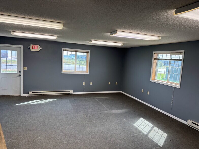 More Photos Of 30659 Pearl Dr, Saint Joseph Warehouse For Lease