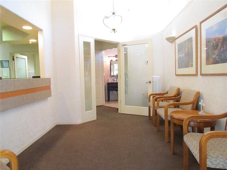 More Photos Of 756 G St, Reedley Medical For Sale
