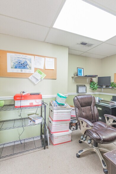 More Photos Of 300 Alamar St, Fort Oglethorpe General Retail For Sale