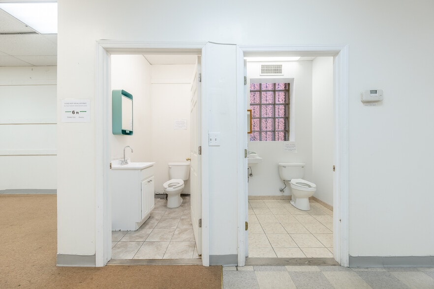 More Photos Of 38-31 Crescent St, Long Island City Warehouse For Lease