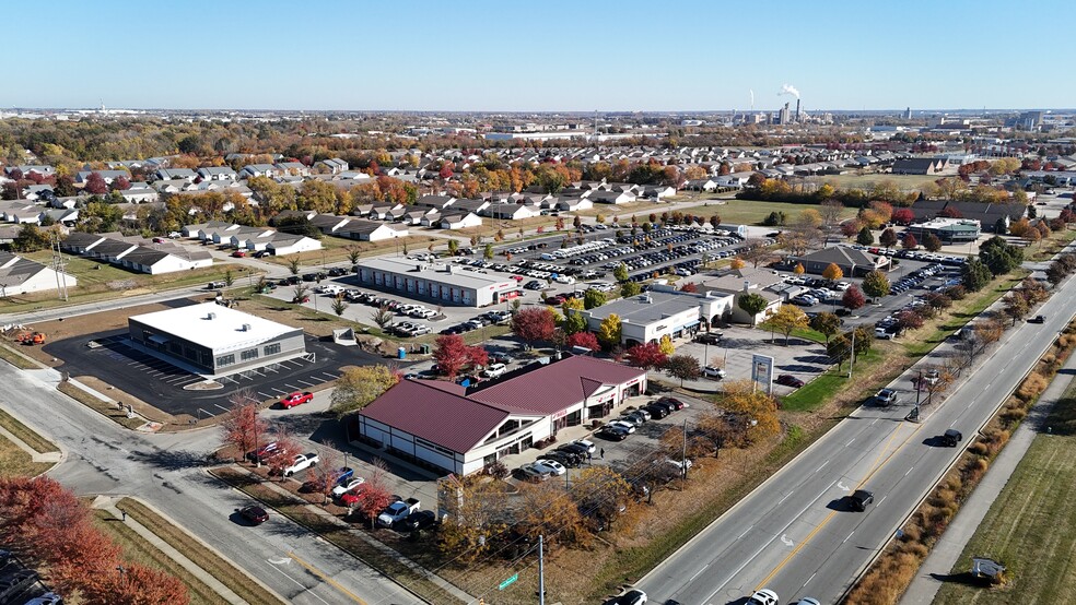 More Photos Of 2108 IFCU Way, Lafayette Storefront For Lease