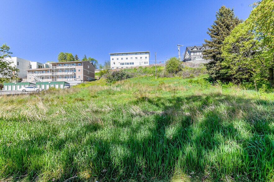 More Photos Of TBD NE Gray Ln, Pullman Land For Sale
