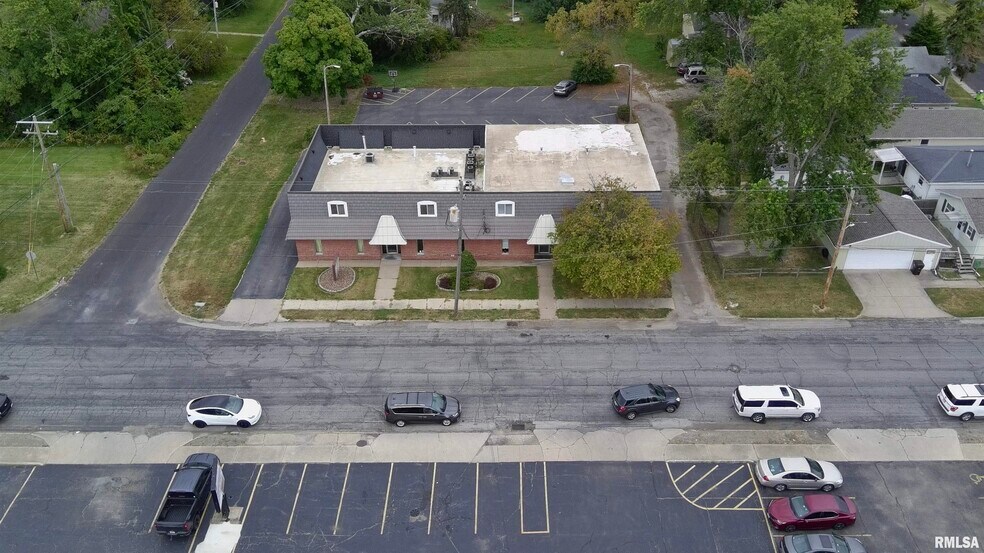 More Photos Of 3526 N California Ave, Peoria Office For Sale