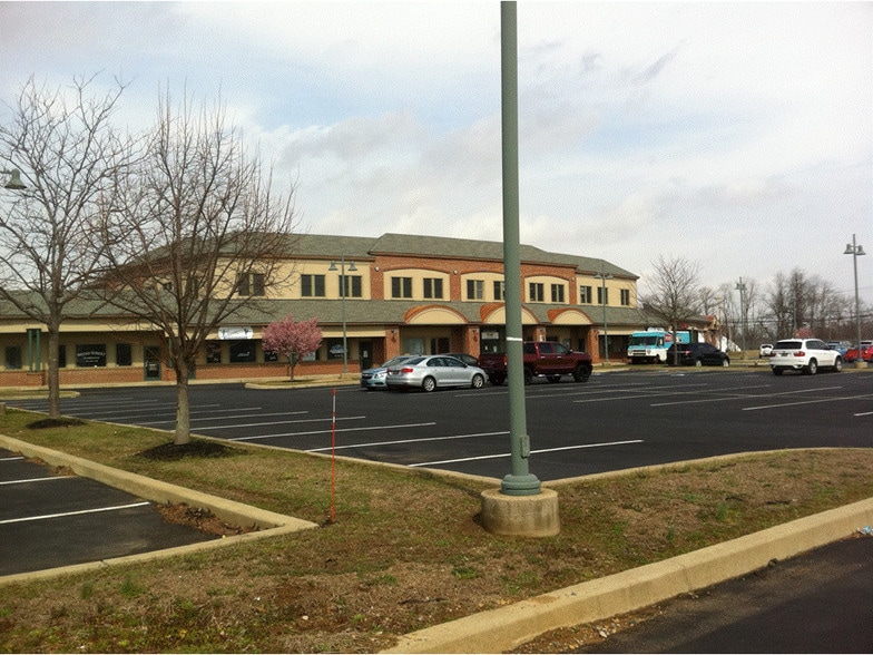 More Photos Of 5350 Summit Bridge Rd, Middletown Storefront Retail Office For Lease