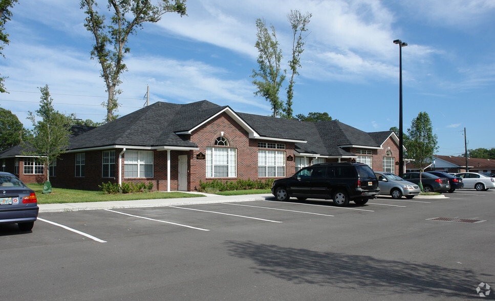Primary Photo Of 3890 Dunn Ave, Jacksonville Office For Lease