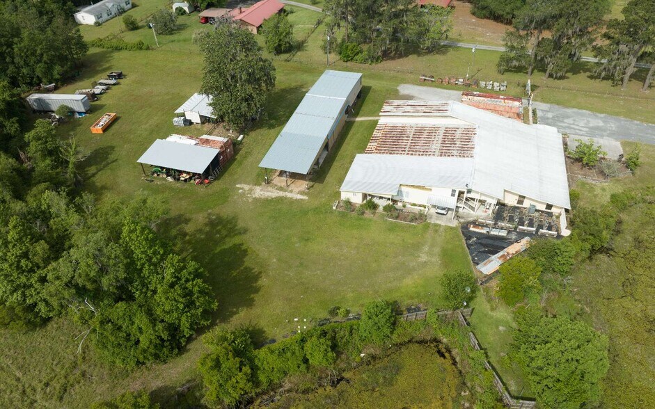 More Photos Of 11973 SE County Road 132, Jasper Office Residential For Sale