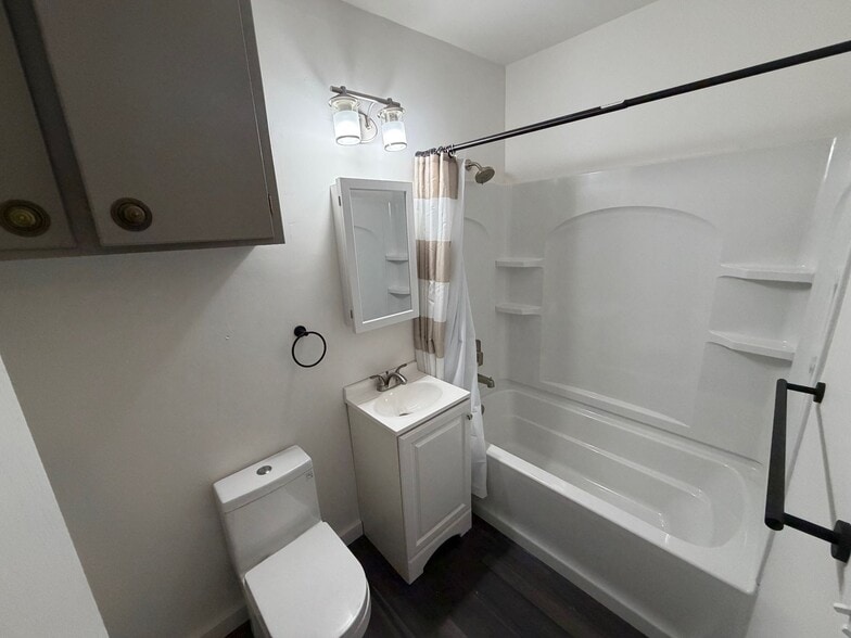 More Photos Of 2012 N Park Rd, Spokane Apartments For Sale