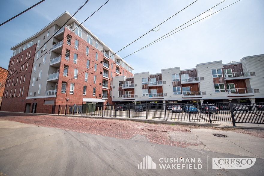 More Photos Of 3219 Detroit Ave, Cleveland Apartments For Sale