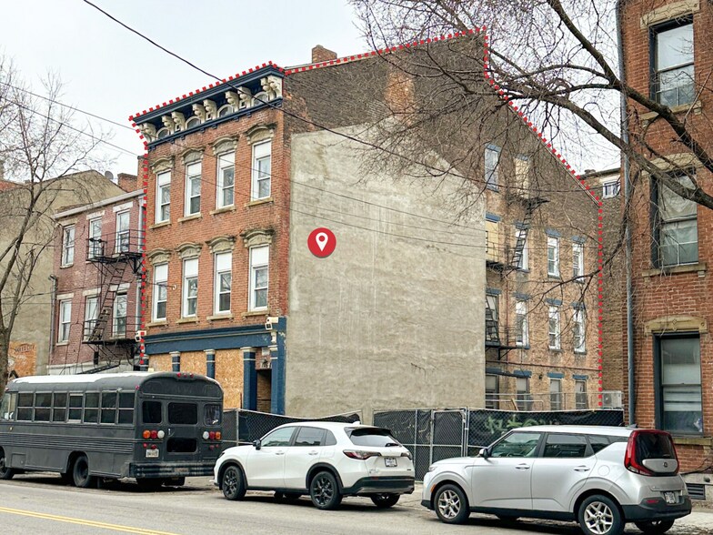 More Photos Of , Cincinnati Unknown For Sale