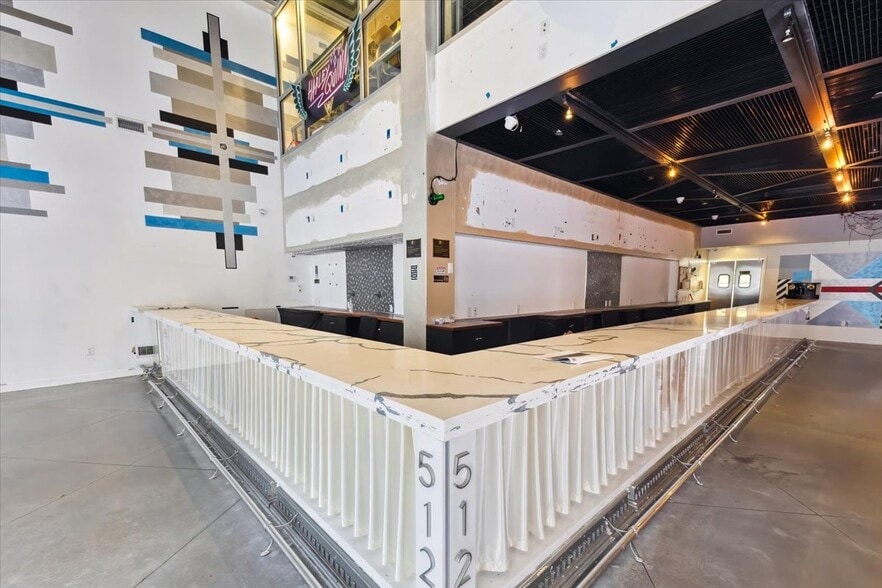 More Photos Of 512 Paterson Plank Rd, Jersey City Restaurant For Sale